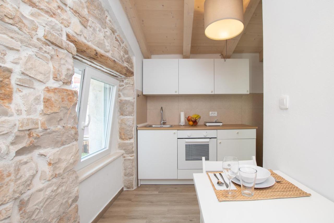 Apartments Nesatcium Pula Dış mekan fotoğraf