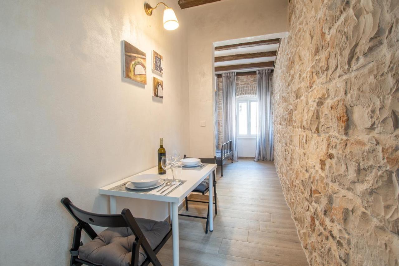 Apartments Nesatcium Pula Dış mekan fotoğraf